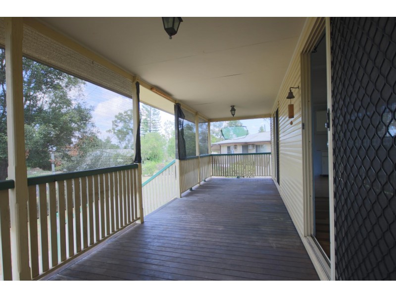 10 Sinnott Court, Moranbah QLD 4744