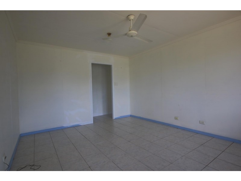 11 Sinnott Court, Moranbah QLD 4744