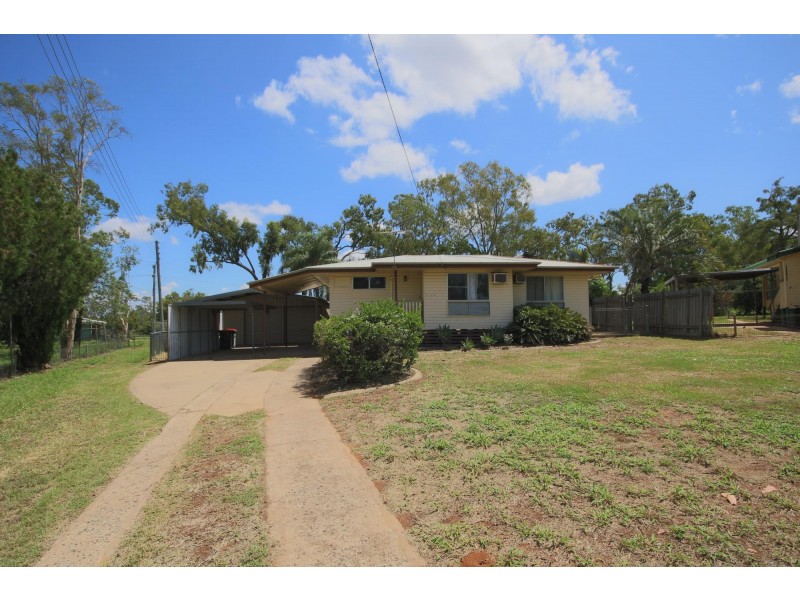 11 Sinnott Court, Moranbah QLD 4744
