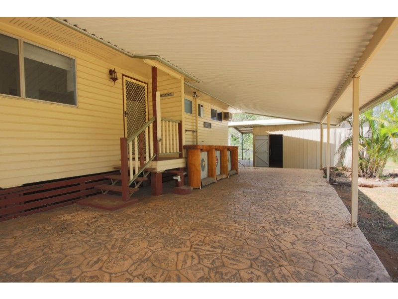 11 Sinnott Court, Moranbah QLD 4744