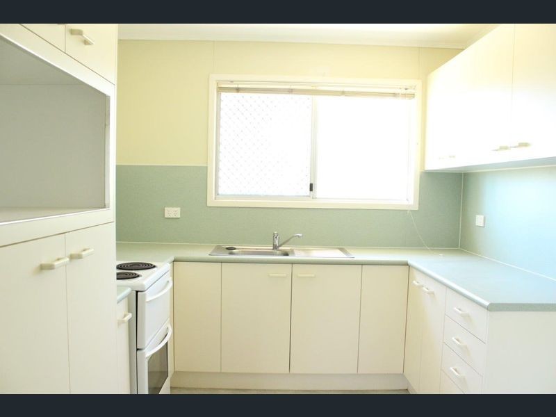 13 Lawson Drive, Moranbah QLD 4744