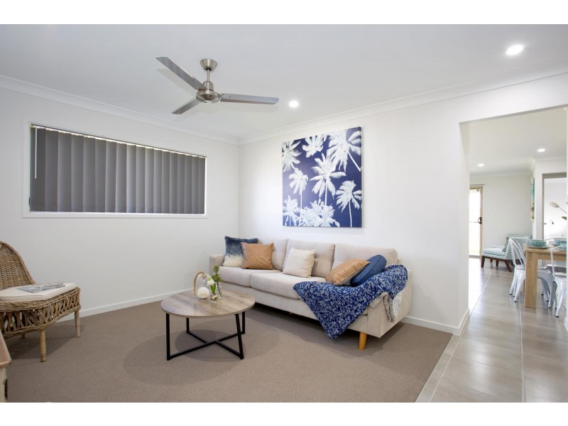 82 Commander Parade, Bucasia QLD 4750