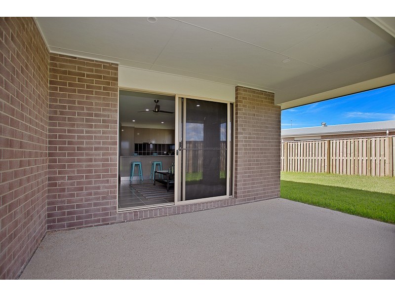82 Commander Parade, Bucasia QLD 4750