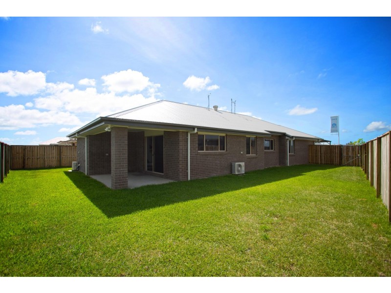 82 Commander Parade, Bucasia QLD 4750