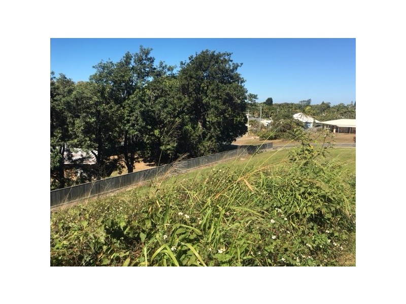 3, 6 & 9 Stanton Place, Blacks Beach QLD 4740