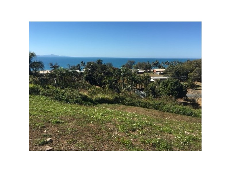 3, 6 & 9 Stanton Place, Blacks Beach QLD 4740
