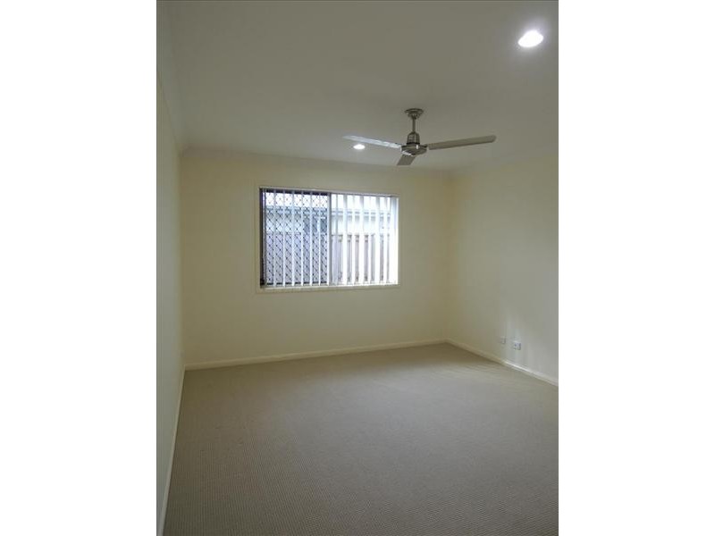 18 Galleon Cct, Bucasia QLD 4750