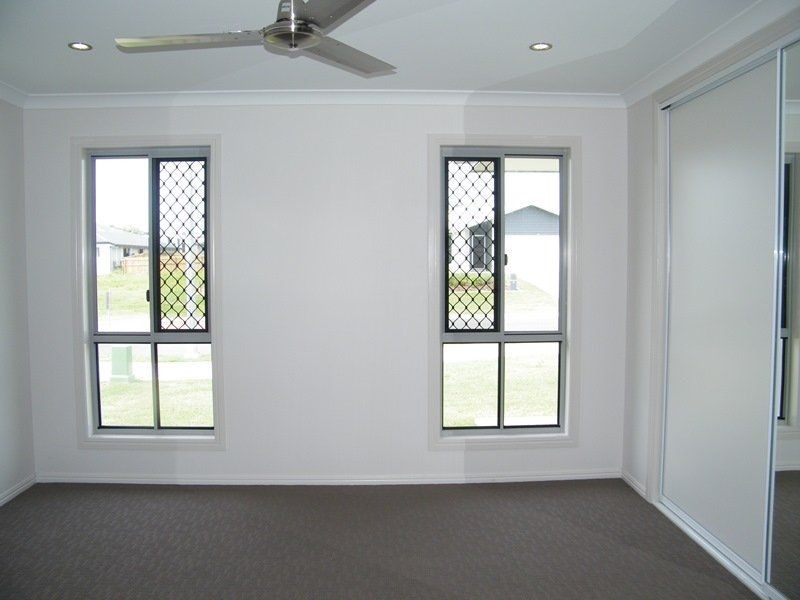 21 Tamron Dve, Mount Pleasant QLD 4740