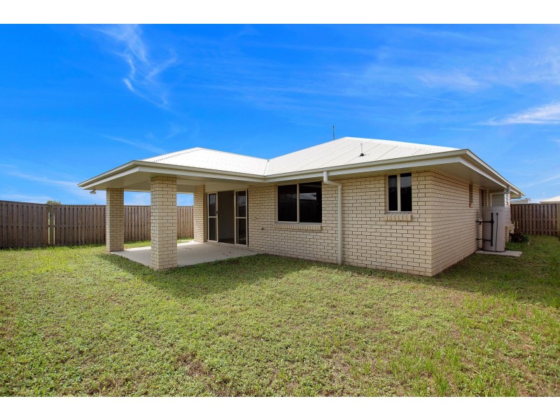 15 Tiller Street, Bucasia QLD 4750