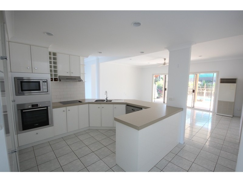 40 Anthony Vella Street, Rural View QLD 4740