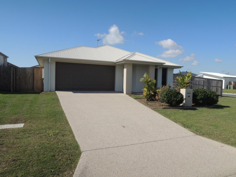 40 Galleon Circuit, Bucasia QLD 4750