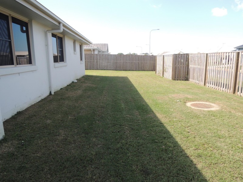 40 Galleon Circuit, Bucasia QLD 4750