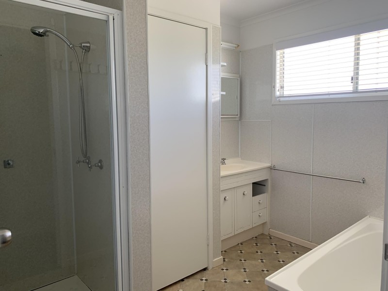 62 Yeates St, Moranbah QLD 4744