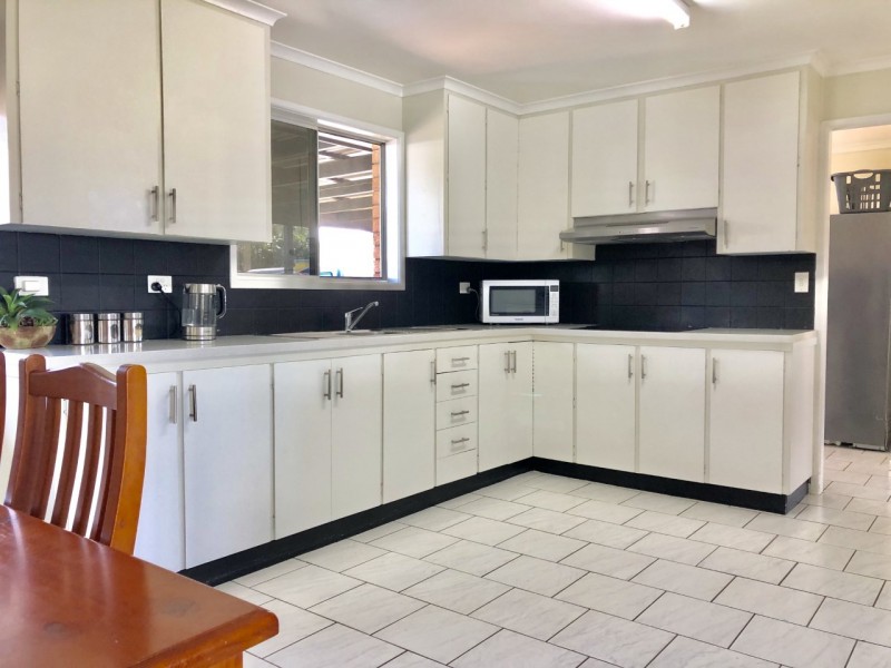 16 Jorgensen Street, Bakers Creek QLD 4740