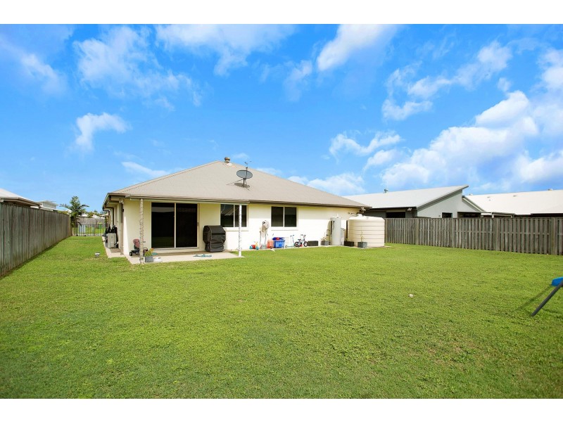 26 Galleon Circuit, Bucasia QLD 4750