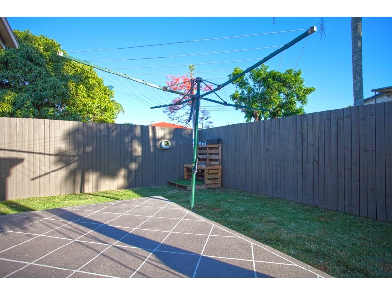 2/3 Pratt Street, South Mackay QLD 4740