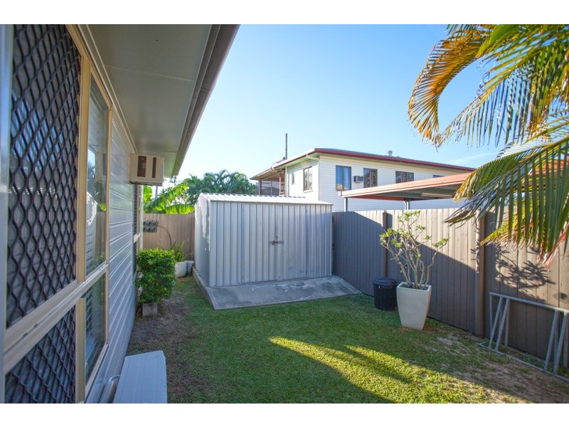 2/3 Pratt Street, South Mackay QLD 4740