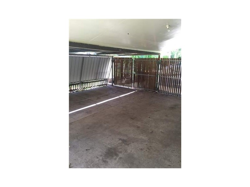 7 Chifley Court, Moranbah QLD 4744