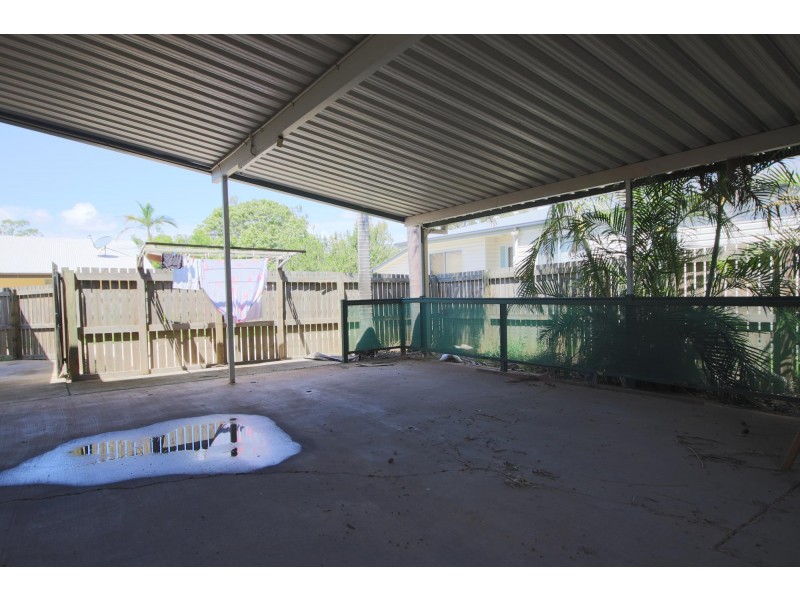 19A Belshore Street, Moranbah QLD 4744