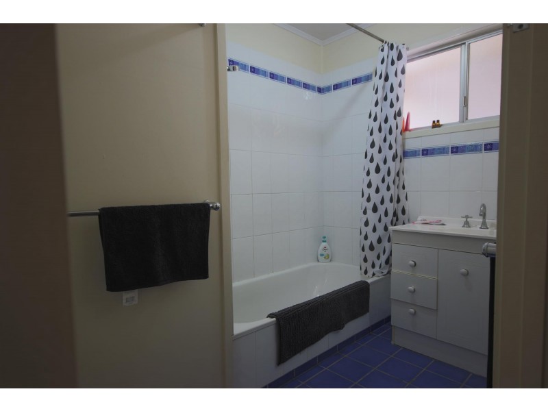 19A Belshore Street, Moranbah QLD 4744