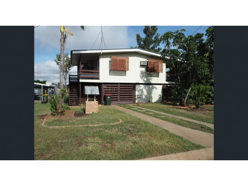 29 Beresford Crescent, Dysart QLD 4745