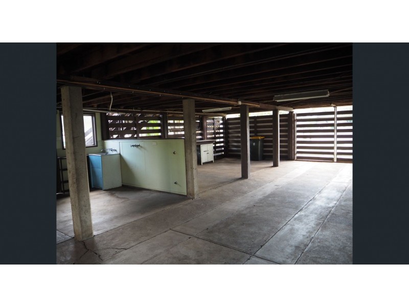 29 Beresford Crescent, Dysart QLD 4745