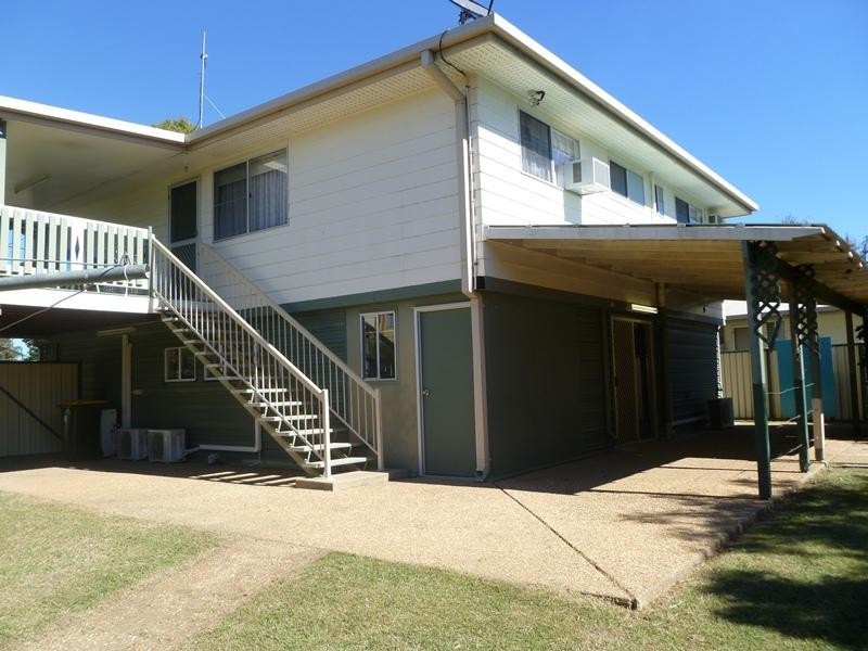 33 Yeates Street, Moranbah QLD 4744