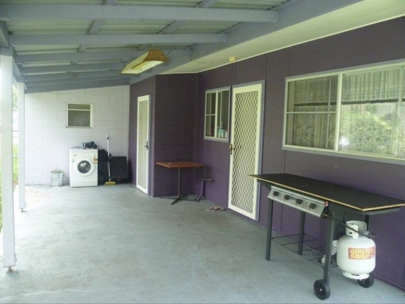 13 Patterson, Dysart QLD 4745