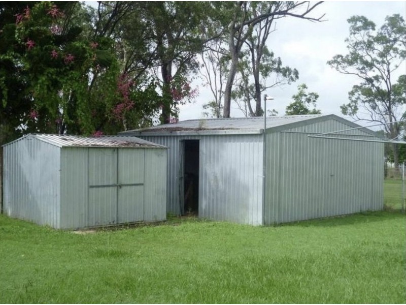 13 Patterson, Dysart QLD 4745