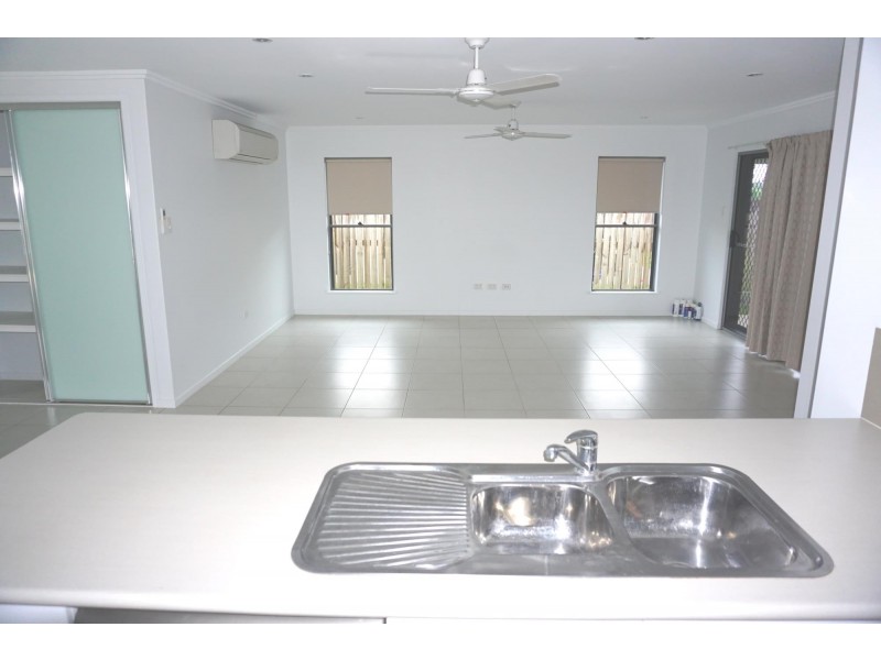 15 Fairway Drive, Bakers Creek QLD 4740