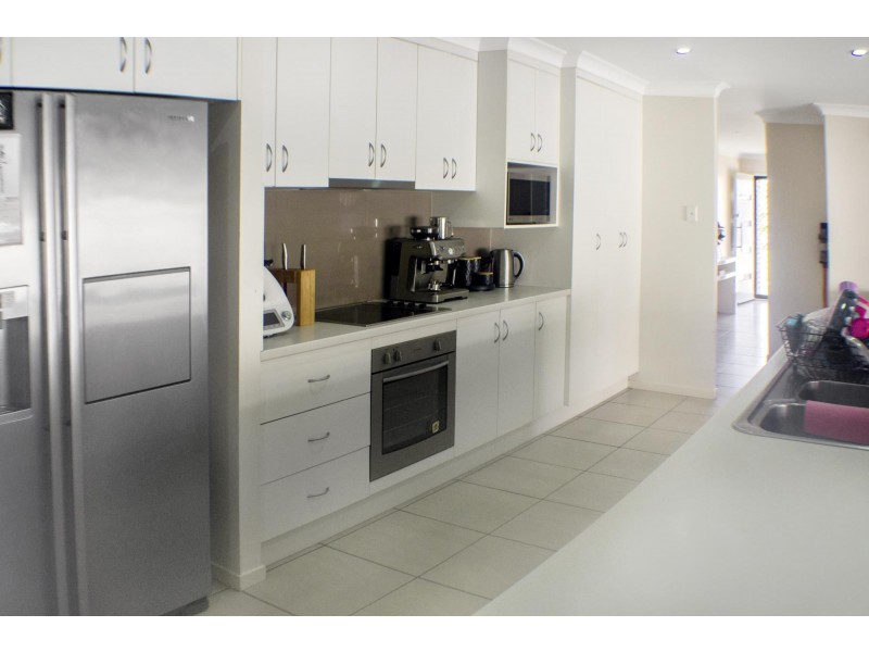 51 Lambert Drive, Moranbah QLD 4744