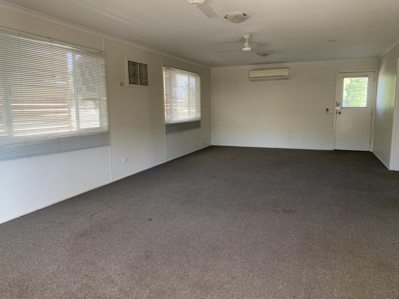 4 Grout Street, Moranbah QLD 4744