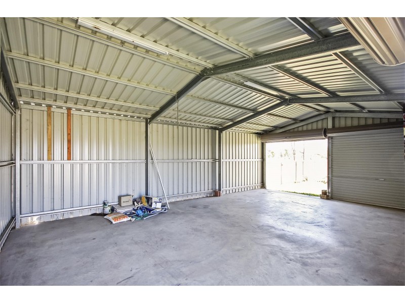52 Lambert Drive, Moranbah QLD 4744
