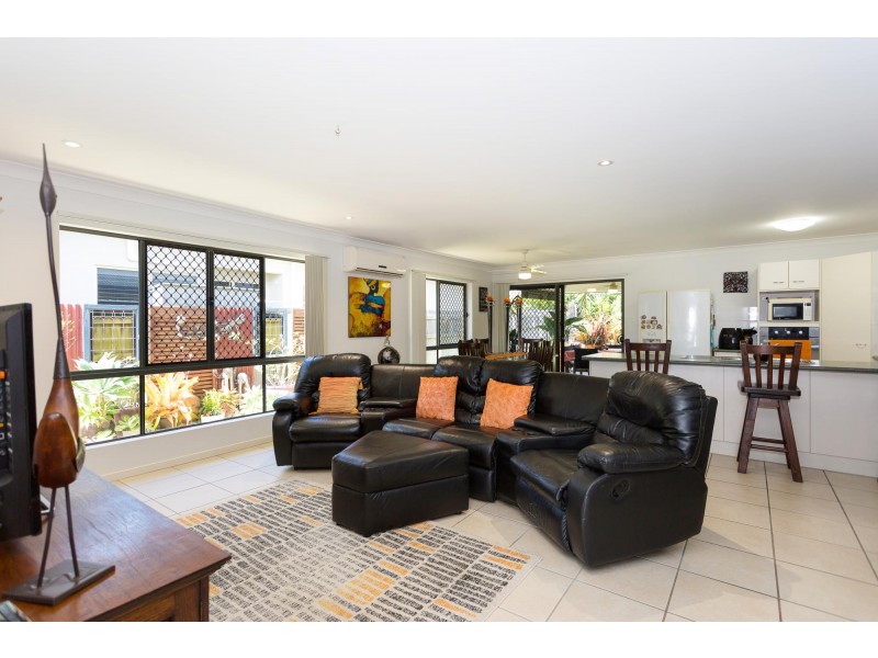 6 Helmsman Drive, Bucasia QLD 4750