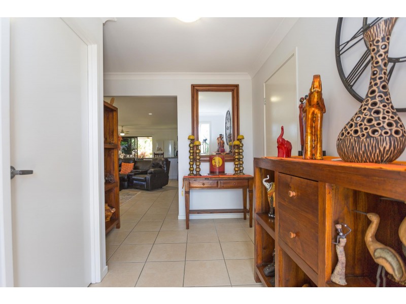 6 Helmsman Drive, Bucasia QLD 4750