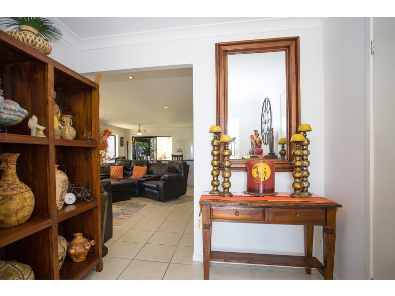 6 Helmsman Drive, Bucasia QLD 4750