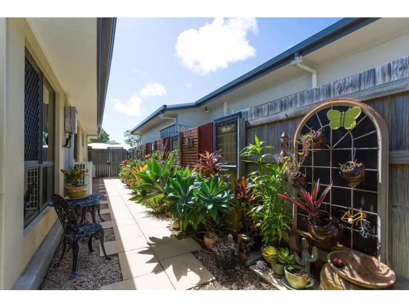 6 Helmsman Drive, Bucasia QLD 4750