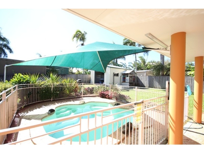 40 Anthony Vella St, Rural View QLD 4740