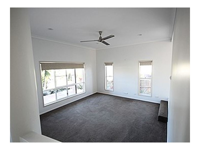 40 Anthony Vella St, Rural View QLD 4740