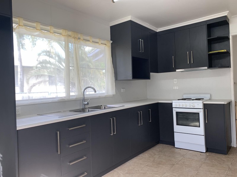 58 Mills Avenue, Moranbah QLD 4744