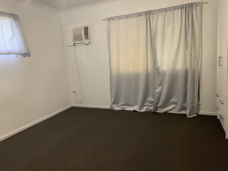 58 Mills Avenue, Moranbah QLD 4744