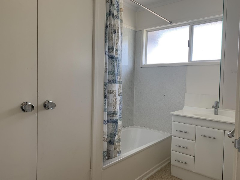 58 Mills Avenue, Moranbah QLD 4744