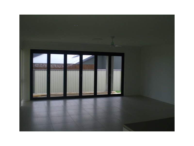 17 MacPherson Street, Moranbah QLD 4744