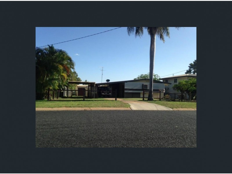 25 Archer Drive, Moranbah QLD 4744