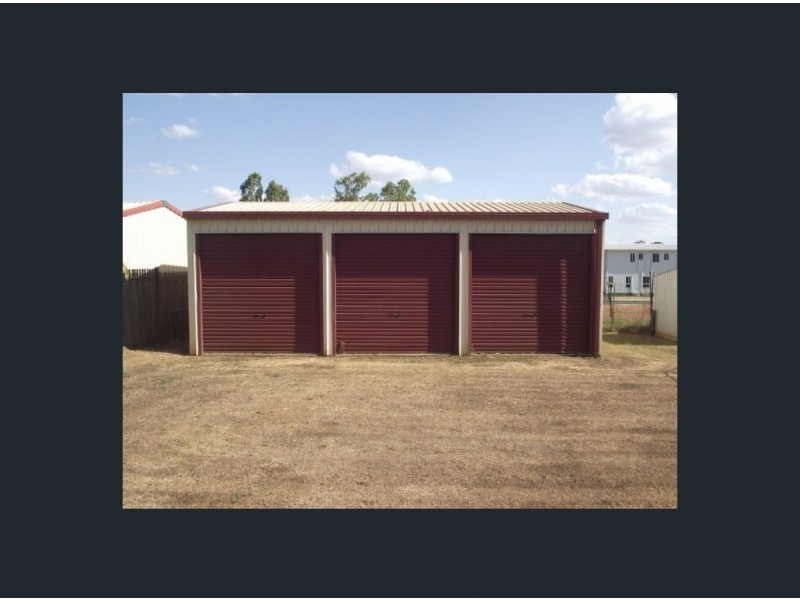 25 Archer Drive, Moranbah QLD 4744