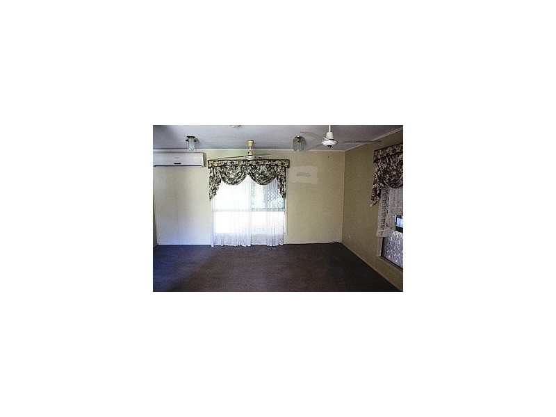 147 Mills Avenue, Moranbah QLD 4744