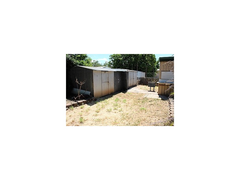147 Mills Avenue, Moranbah QLD 4744