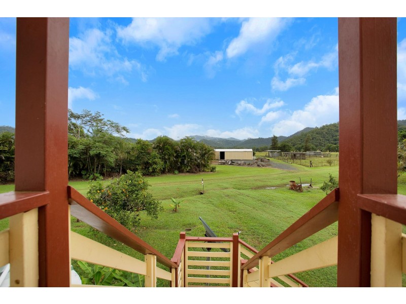 14 Langdon-Lumburra Road, Dows Creek QLD 4754