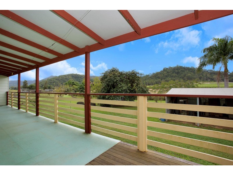 14 Langdon-Lumburra Road, Dows Creek QLD 4754