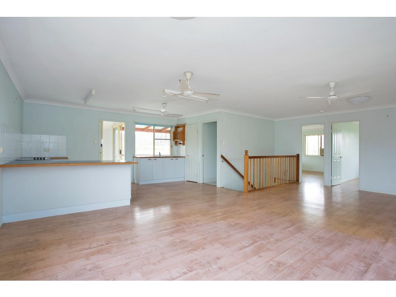 14 Langdon-Lumburra Road, Dows Creek QLD 4754